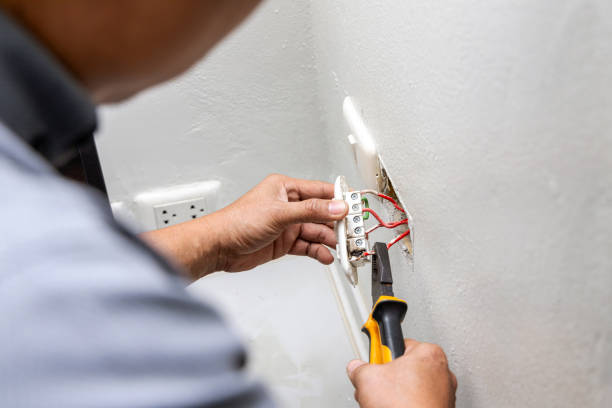 Best Licensed Electrician  in Midland, TX